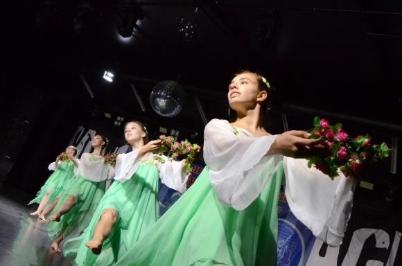 Рубцовский танцевальный коллектив прошел отбор на конкурс в Париже
