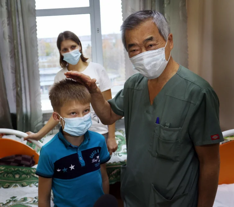 Алтайские врачи спасли жизнь ребёнку с ранее не описанной патологией