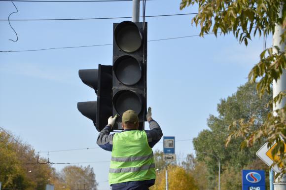 Светофор на улице Шумакова установят уже в этом году
