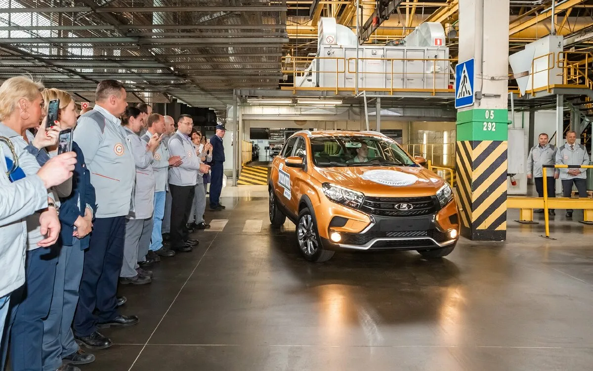 АвтоВАЗ выпустит спецмодели Lada