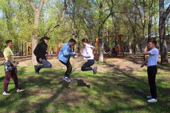 В Изумрудном парке стартуют спортивные тренировки на свежем воздухе