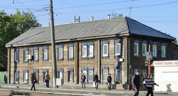 Барнаульцы отреставрируют дом на Красноармейском