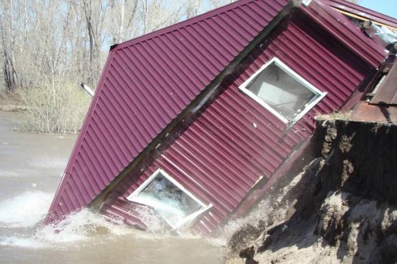 Более 2 млрд рублей потратят на берегоукрепление рек в Алтайском крае
