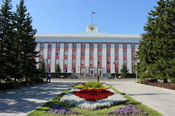 Губернатор в Алтайском крае теперь может избираться больше двух раз