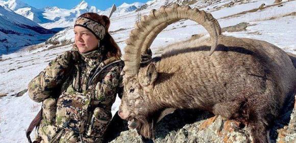 Охоту на козерогов запретили в Республике Алтай до 2023 года