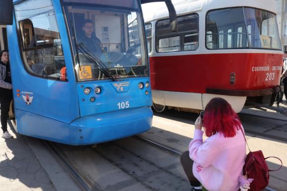 В 2023 году Барнаул закупит 10 новых трамваев (вместо 12)