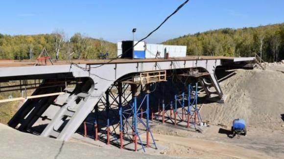 В Белокурихе-2 ведется строительство дороги к горе Глухариная