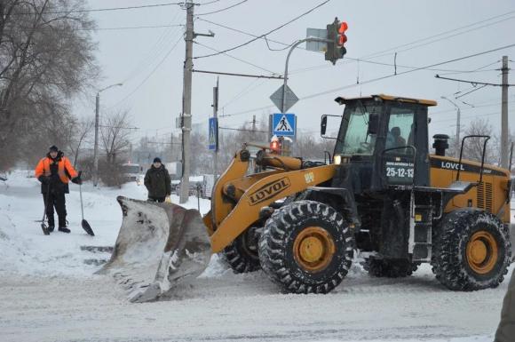 Дорожники Барнаула будут убирать этой зимой на 350 дорог больше