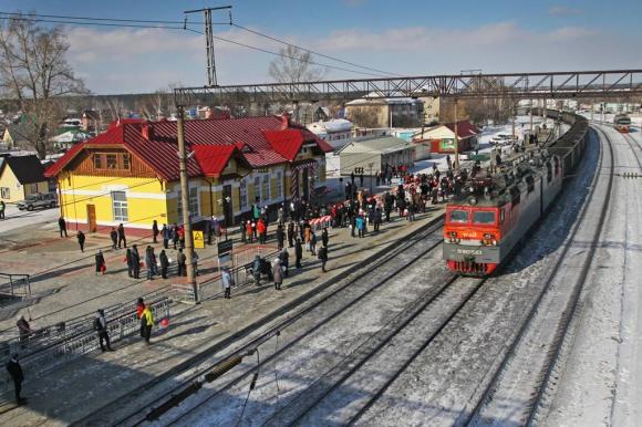 Автоматическая система оповещения о приближающихся поездах заработала на всех станциях Алтайского края