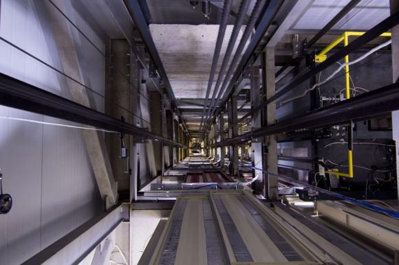 В алтайских многоэтажках продолжат менять лифты