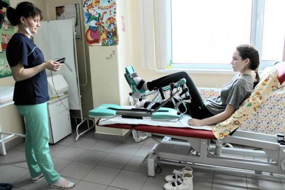 Новое оборудование для реабилитации детей закупили в Алтайском крае