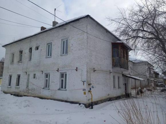 Жильцы двухэтажки на Суворова не хотят переезжать в маневренный фонд