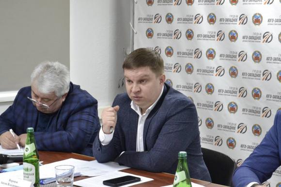 Прокуратура взыскивает с министра транспорта Алтайского края «незаконную премию»