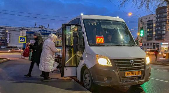В Барнауле штрафуют водителей переполненных автобусов