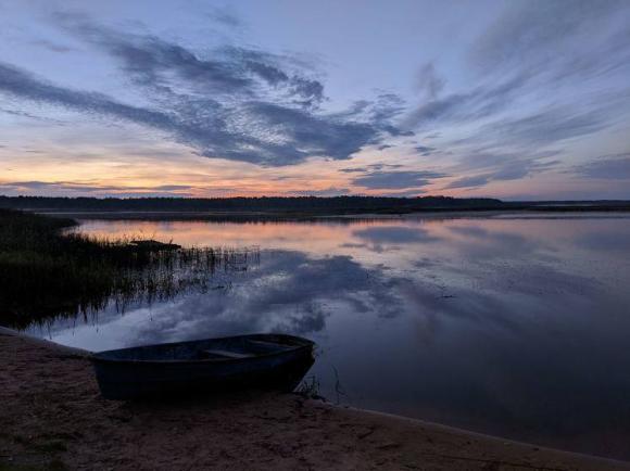 В Бийском районе водолазы ищут тело 18-летнего парня, который утонул накануне