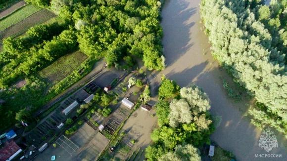 В Алтайском крае подтопило село Полеводка Бийского района