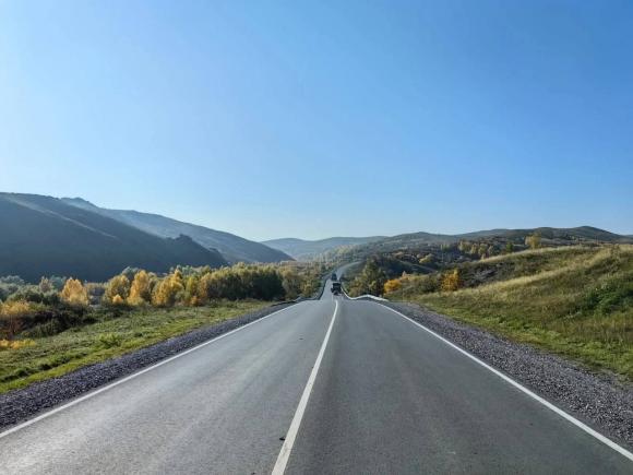Более 8 км дорожного полотна  отремонтировали на трассе Алейск-Чарышское