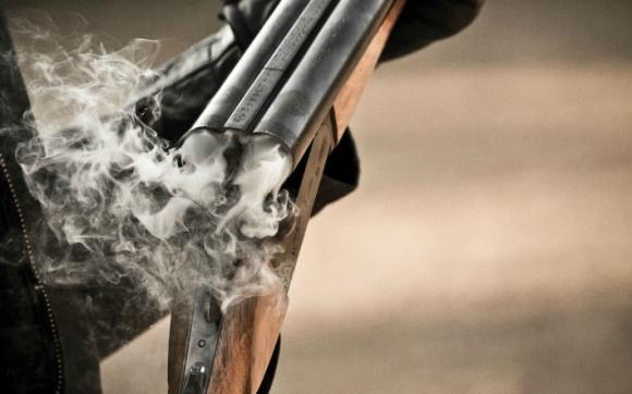 В Бийске охотник случайно застрелил подростка