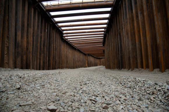 Строительство тоннеля на пересечении Змеиногорского и Южного трактов завершено на 40%
