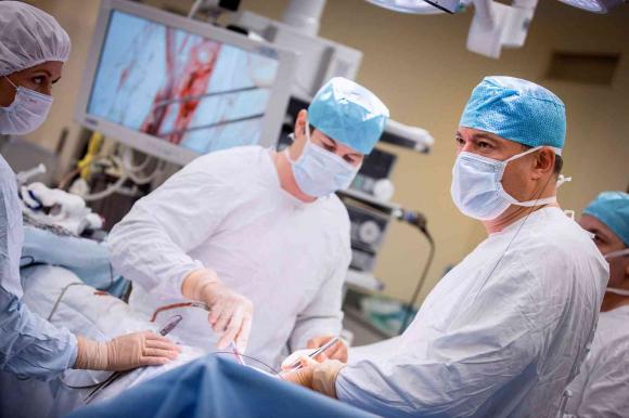 Операционная, почти за 14 млн рублей, появится в барнаульской больнице