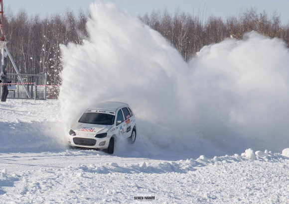 14 января в Барнауле состоятся зимние соревнования на гражданских авто по скоростному прохождению поворотов
