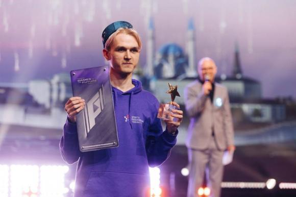 Уроженец Новоалтайска станет первым в России мастером спорта по программированию