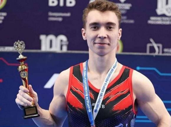 Барнаульский гимнаст стал победителем чемпионата России