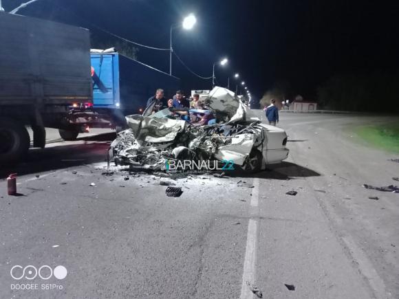Жуткое ДТП произошло сегодня ночью после поворота на Бельмесево