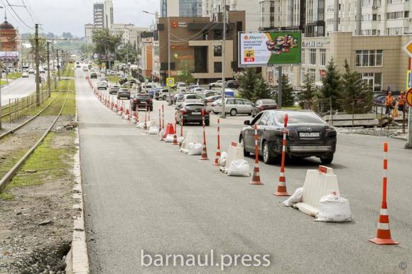 В Барнауле перекроют движение транспорта по четной стороне проспекта Красноармейского