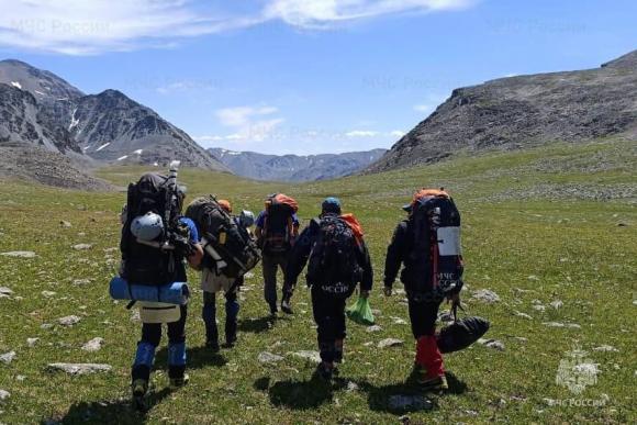 Алтайские спасатели выдвинулись на поиски пропавшего в горах туриста из Новосибирска