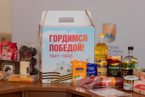 Стало известно, как выглядит продуктовый подарок ветеранам Алтайского края в 2025 году