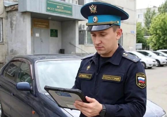 У автоледи из Барнаула спустя 6 лет арестовали машину из-за долгов бывшего владельца